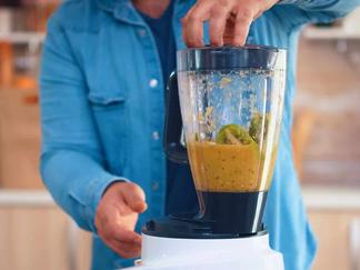 Difference Between A Blender And A Smoothie Maker [What you should know!] –  